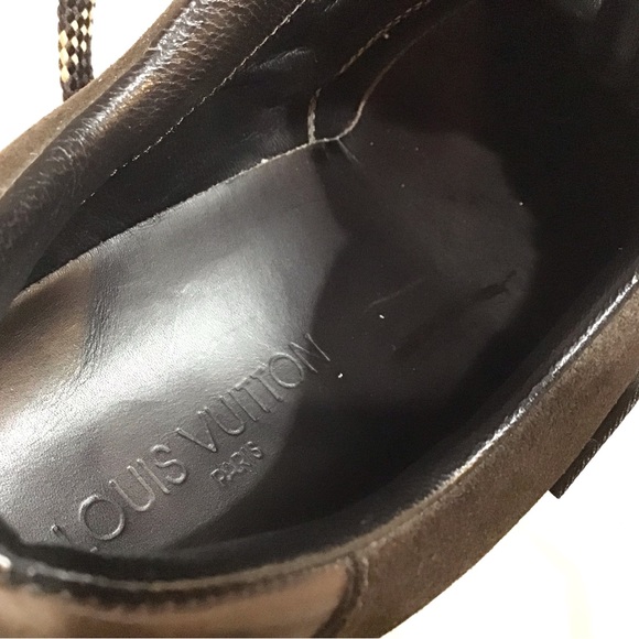 Louis Vuitton Sneakers - Picture 9 of 11